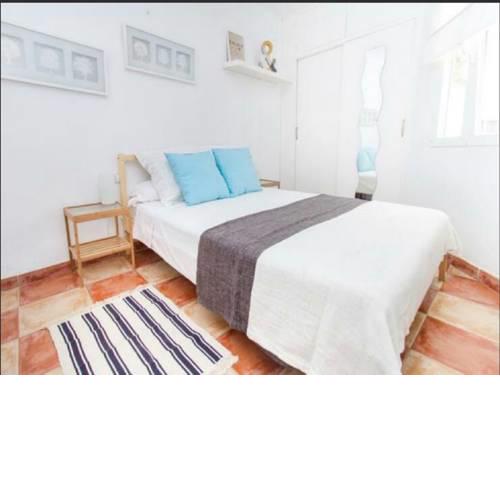 Hernán Ruíz Roomalaga by Bossh! Apartments