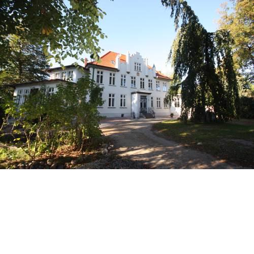 Herrenhaus Hohewarte
