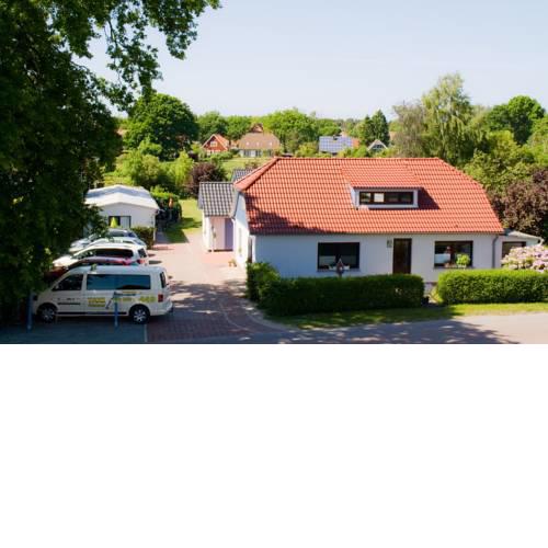 Heuser Prerow - 5 zentrale Ferienwohnungen