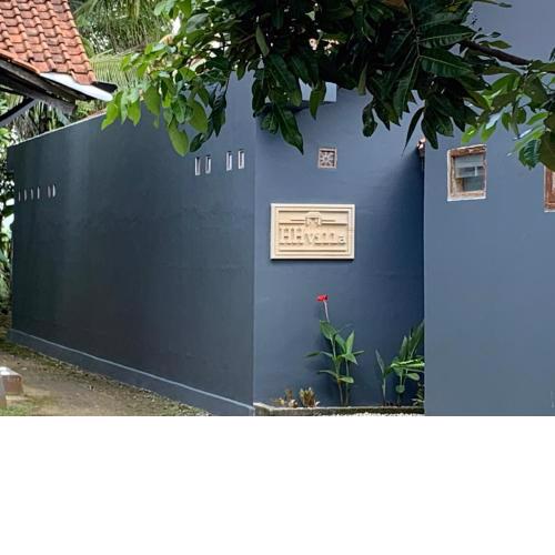 HH Villa
