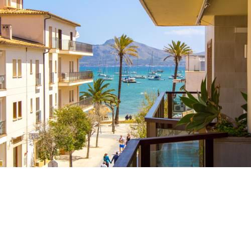High Quality apartment 40 meters from beach