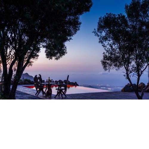 Historic Canarian House, Private Heated Infinity Pool, BBQ, WIFI + Panoramic Ocean Views