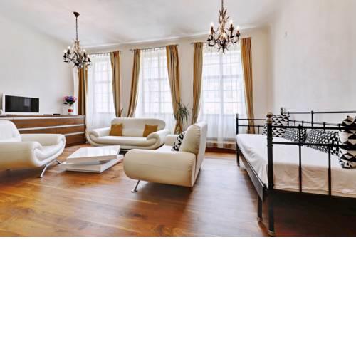 Historic Centre Apartments II