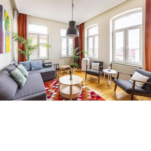 Historical Building 2 min to Galata Tower