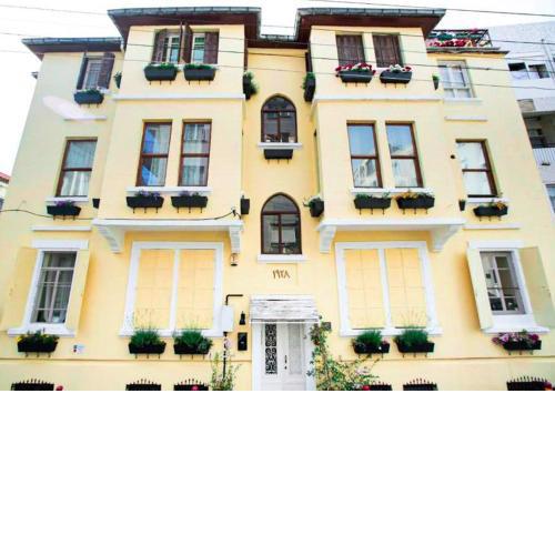 Historical Ottoman Manor