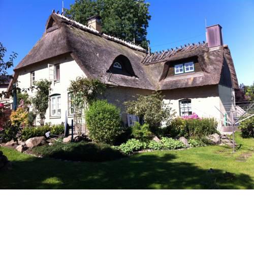 Historische Reetdach-Kate