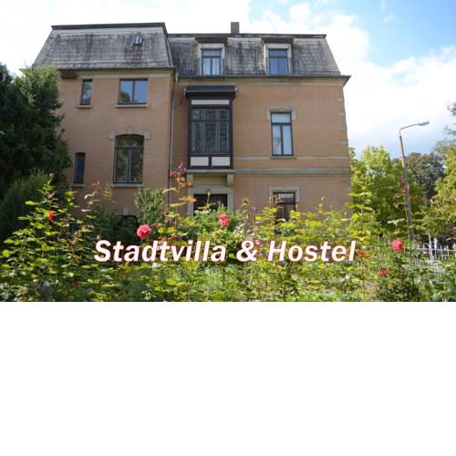 Historische Stadtvilla mit Garten - Hummel Hostel