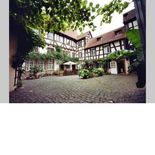 Historischer Adelshof am Marktplatz, Atelier 70 m²