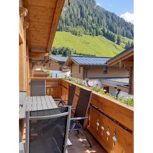 Hochalmbahnen Chalets Rauris 1-20 WE4, Maislaufeldweg 1r OG