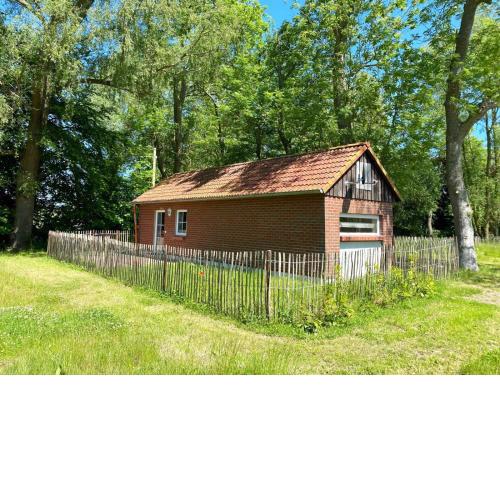 Hofgut Bisdamitz - Ferienhaus "Knoff"