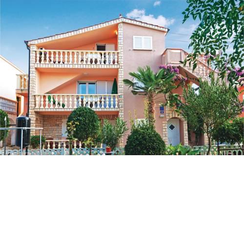 Holiday Apartment Privlaka 05