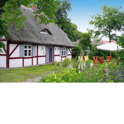 Holiday flat Dycke Haus Zudar - DOS07024-P