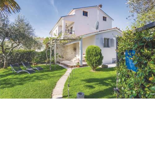 Holiday home 18