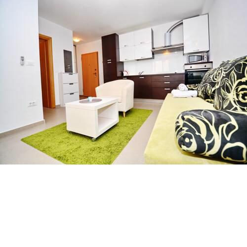 Holiday home 193286 - Holiday apartment 233406