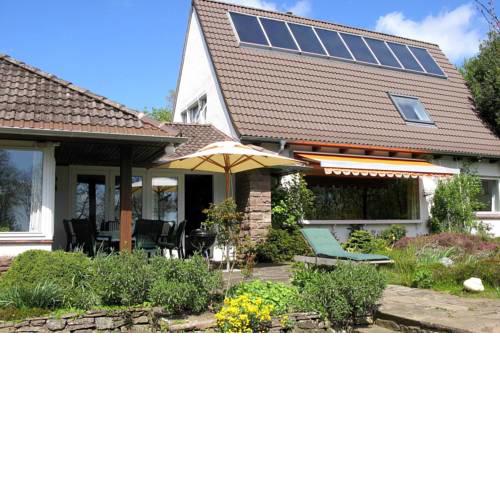 Holiday Home Am Wung Husum - DNS09037-F