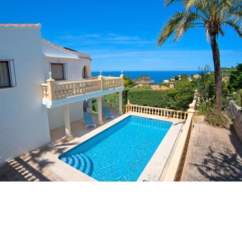 Holiday Home Balcon Al Mar