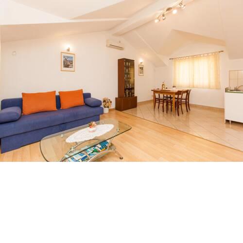 Holiday Home Beata