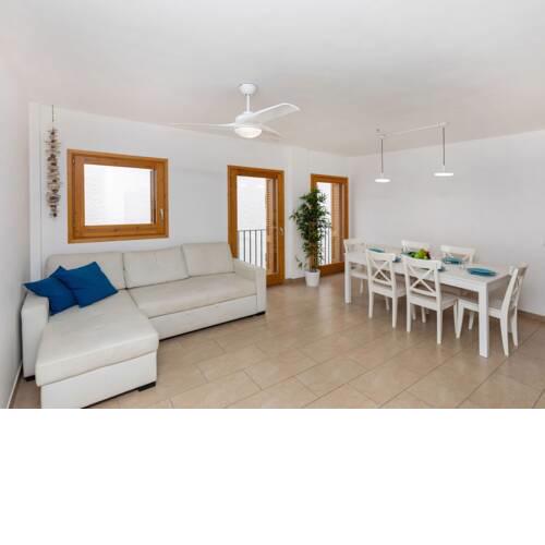 Holiday Home Blue Tossa