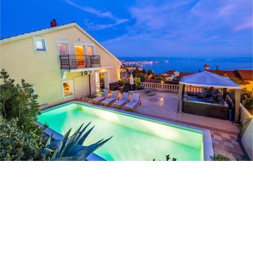 Holiday home Bregi 49