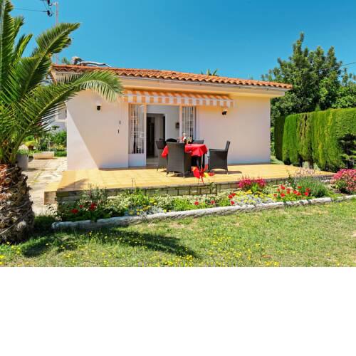 Holiday Home Bungalow-Park Colibri (CBI163)