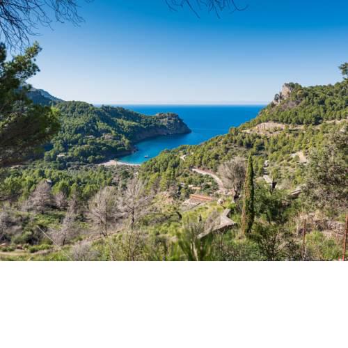 Holiday Home Cala Tuent