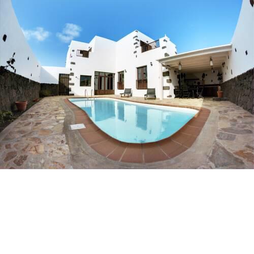 Holiday home Calle la Mareta