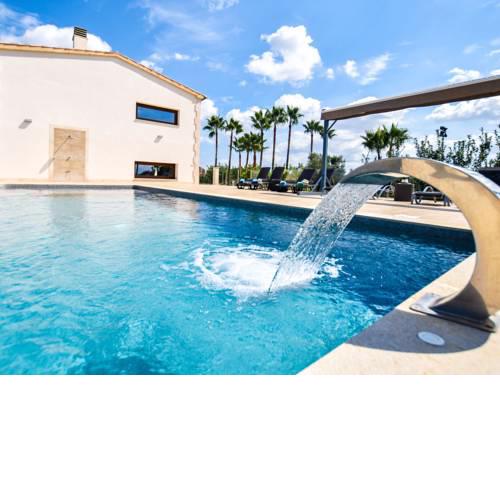Holiday Home Can Bou