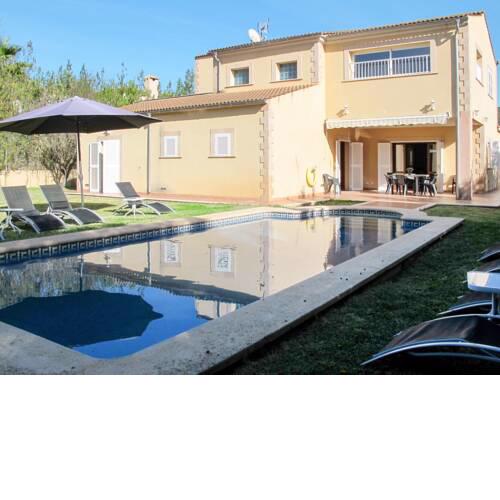 Holiday Home C'an Ximo - CRE200