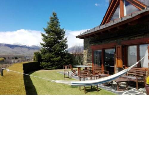 Holiday home Carrer Puigcerda