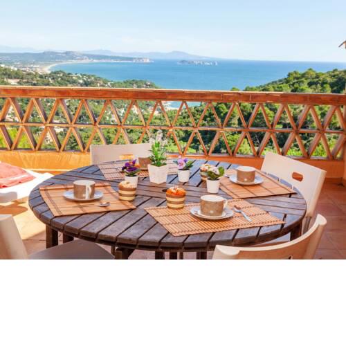 Holiday Home Casa 4 (BAG214)