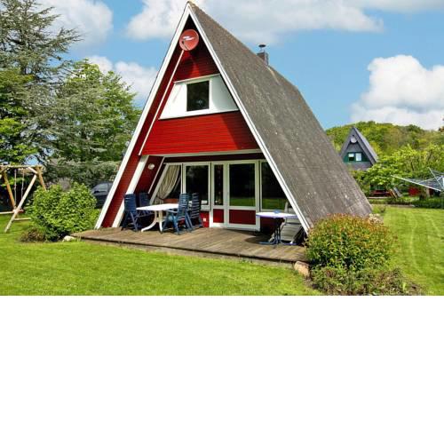Holiday Home Damp - DOS01077-F