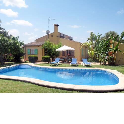 Holiday Home Es Coscolls (PIC300)