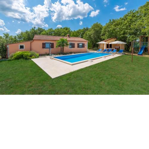 Holiday Home Fragola