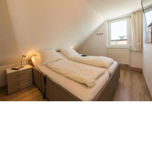 Holiday Home Friedrichskoog-Spitze - DNS07046-F