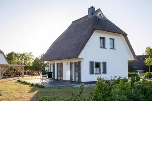 Holiday Home Fuhlendorf - DOS051066-F