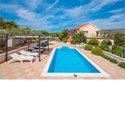 Holiday home Glavica Cr