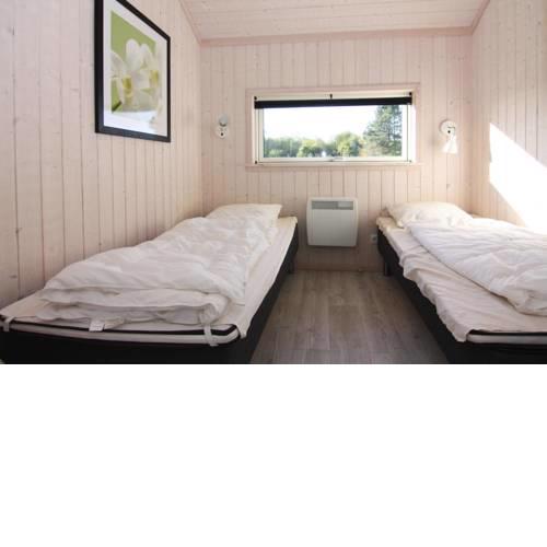 Holiday Home Großenbrode - DOS031017-F