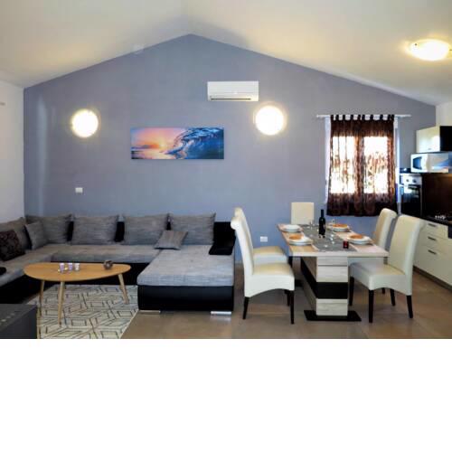 Holiday Home Haus Goldi (VOJ512)