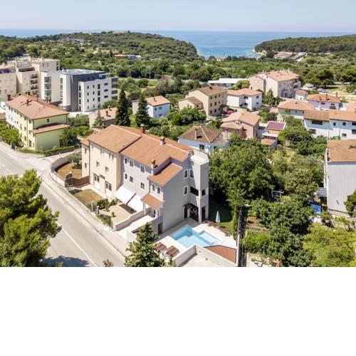 Holiday Home Haus Holiday Home Haler (PUL303)