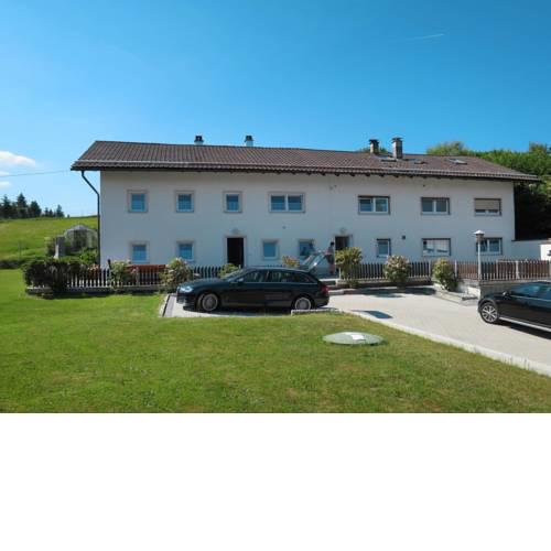 Holiday Home Haus Tremmel (PTF200)