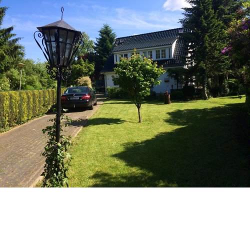 Holiday home in Bremen 36720