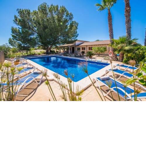 Holiday Home in Can Picafort Sleeps 8 with Pool Air Con and WiFi