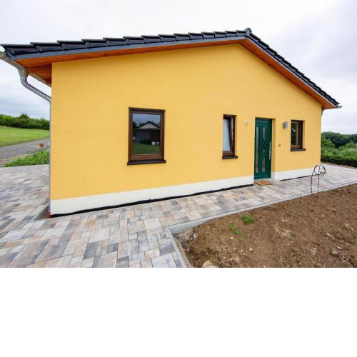 Holiday Home in Filz in a wooded area in the Eifel