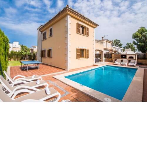 Holiday Home in Playa de Muro Sleeps 8 with Pool Air Con and WiFi