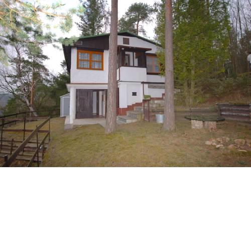 Holiday home in Pnovany 37203