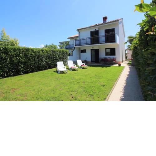 Holiday home in Porec/Istrien 10231