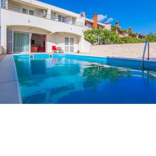 Holiday home in Zadar/Zadar Riviera 8258