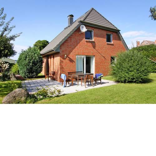 Holiday Home Insel Poel - DOS04010-F