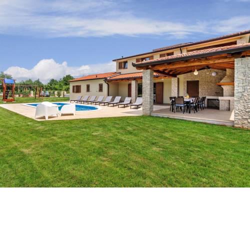 Holiday Home Jadran (LBN310)