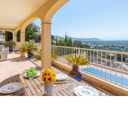 Holiday Home MANJUA 210